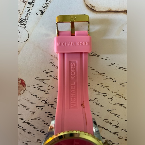 MICHAEL KORS Ladies Pink and Gold Tone Analog Watch - Picture 9 of 13